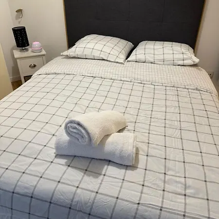 Spacieux De Charme, Pres De Paris Apartment Mantes-la-Jolie